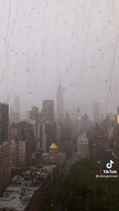 A time lapse of a storm rolling into NYC.