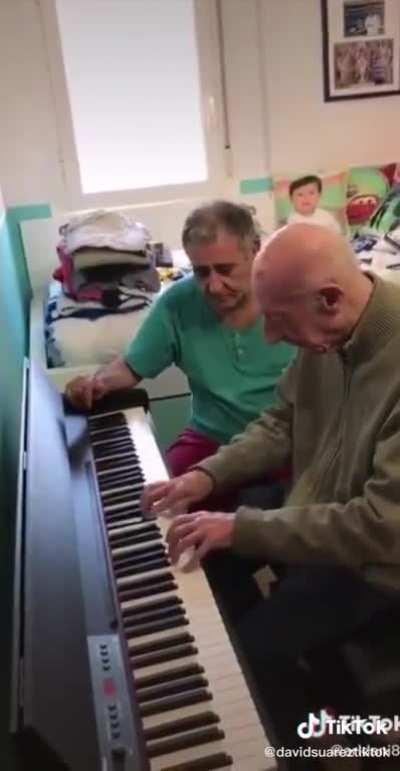 Illo que bonito😭😭