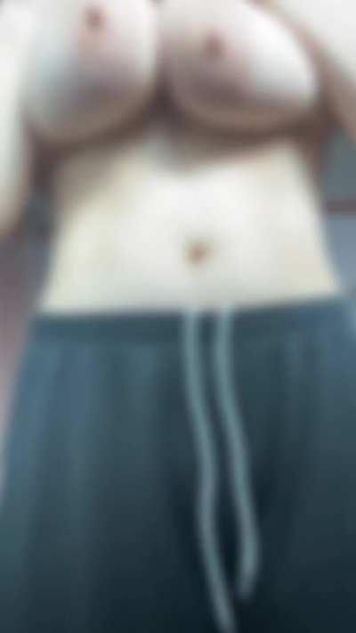 I'm just 5'3 but look how big my tits grew