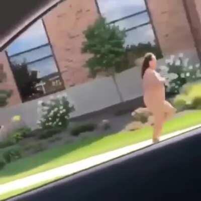 Mandato qua da un amico un po' spammone