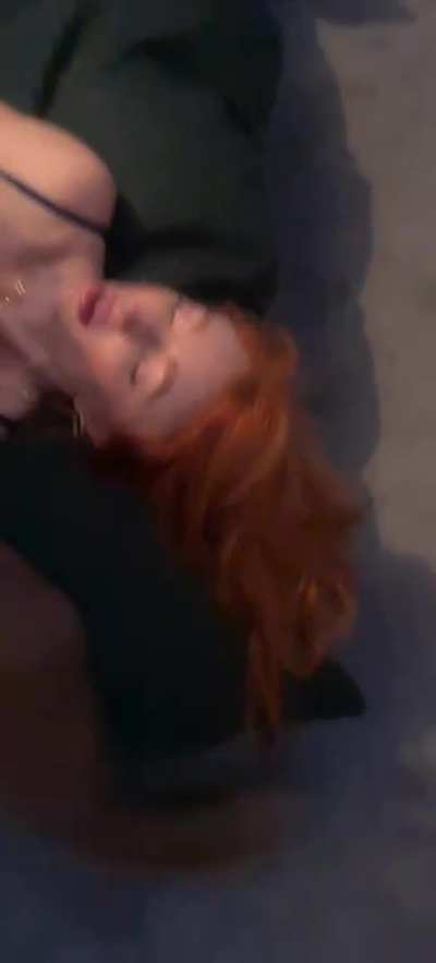 Redhead blow jobs just look so much better 