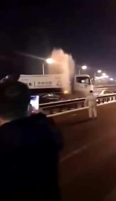 WCGW Driving straight into a pileup