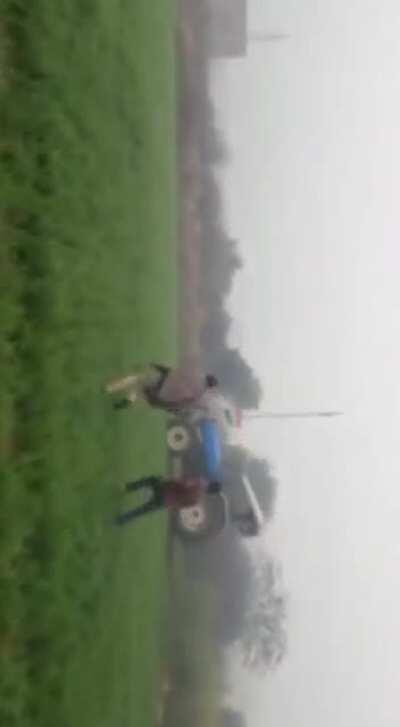 Tractor makes a 360.