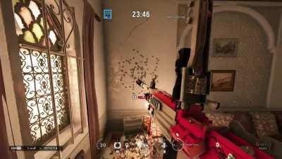 If you would like to draw a flower, simply fire Capitao's un-ADS'd LMG at the wall