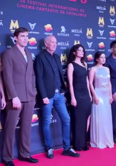 Red carpet action. October 2025