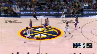 [Highlight] Facu taps the ball to Gordon for breakaway windmill slam!