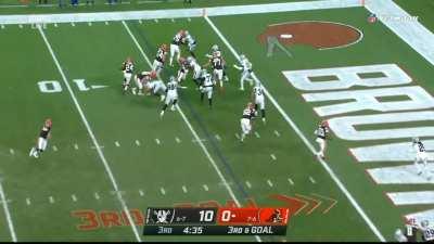 [Highlight] Chubb runs it in