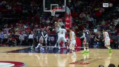 [Highlight] Facu Behind the Back Dribble then Behind the Back Dime to Aaron Gordon