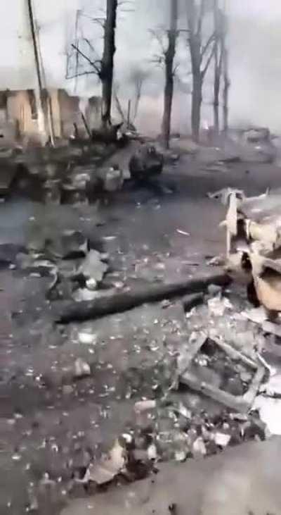 Bucha, <5 km from Kyiv. Russian troops completely destroyed.