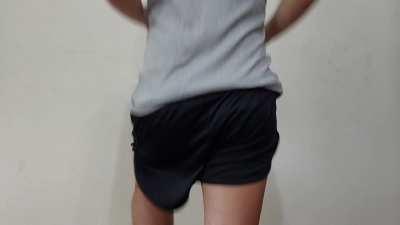 Wore running shorts that were too loose and had an accidental exposure at the gym >< What would you say or do if you saw this *blushes*