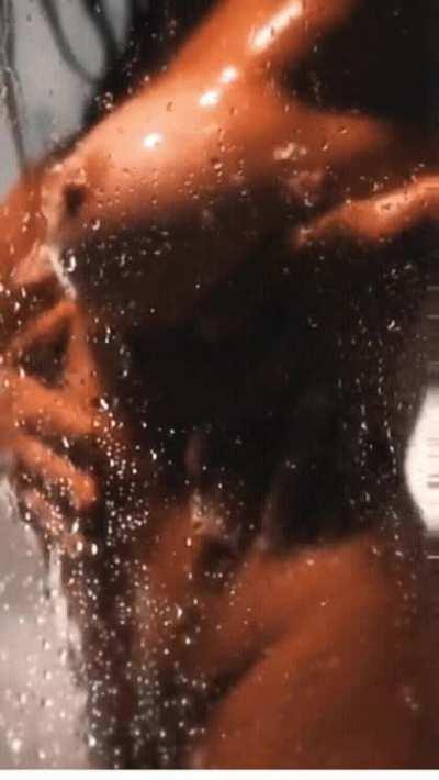 UFC Fighter Paige Vanzant