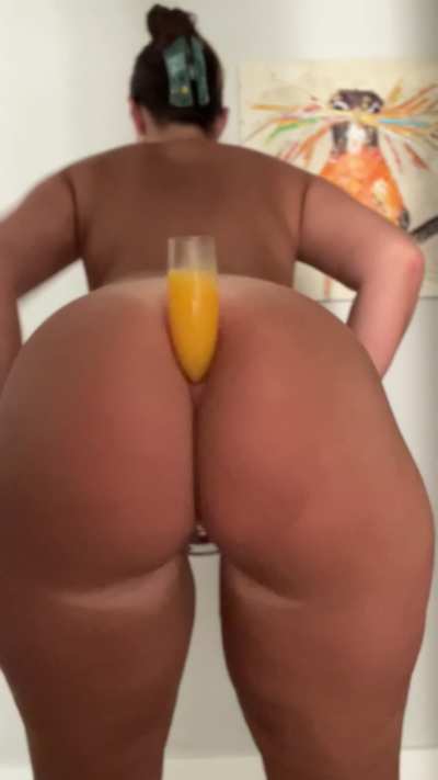 You’ve heard of bottomless mimosas but wait until you’ve tried this