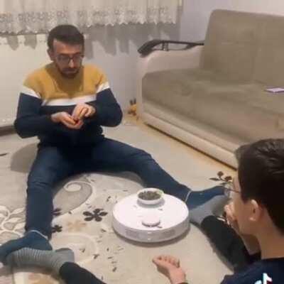 Monkeybrain Greeks are stuck in the 19th century while the glorious Turkish nation is living Cyberpunk 2077