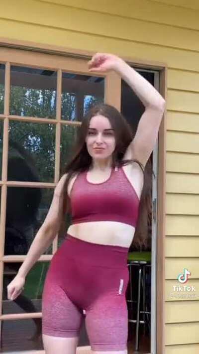 Y’all be missing out on the tiktoks man 🥵