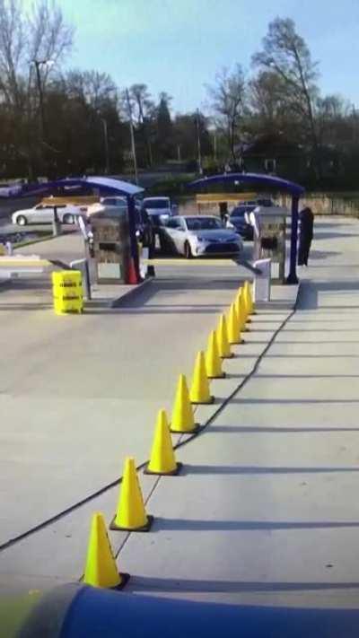 First day and first hour of being open after covid lock down this spring.