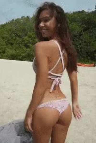 What a body what an ass