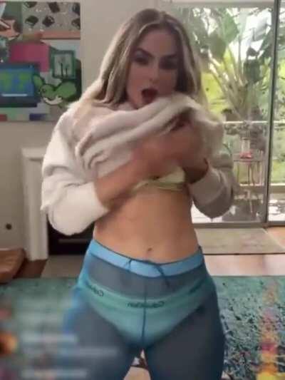 Jojo figured out her real career