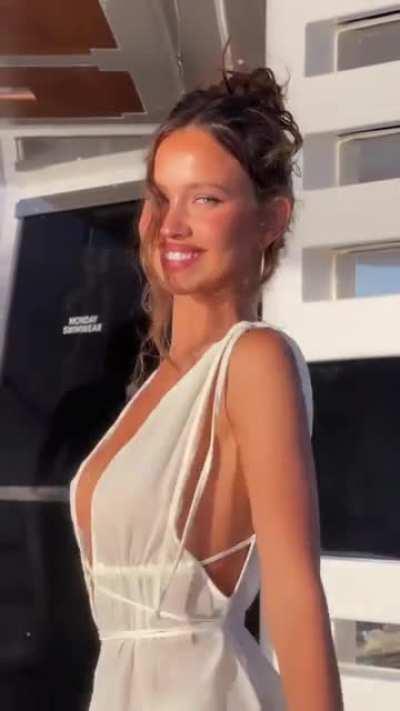 More of Isabelle Mathers