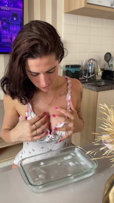 Do you like obedient or bratty teasing