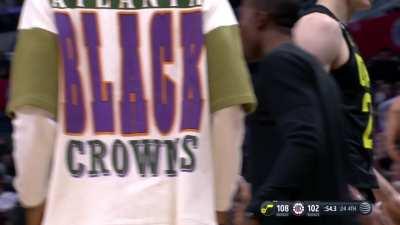 [Highlight] Olynyk finds the cutting Sexton for a slam dunk late in the 4th! Sexton is fired up with 22 PTS against the Clippers.