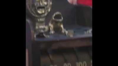 QUE VERGÜENZA 🤬😇