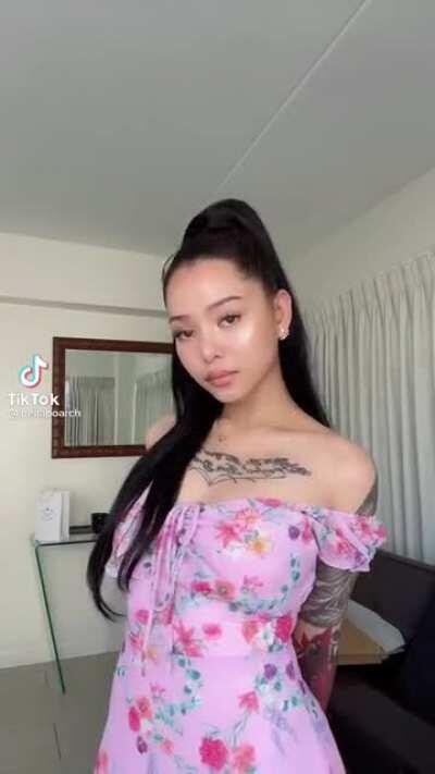 Que culazo de bellapoarch 😍