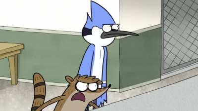 Mi táctica para tener Upvotes: Poner un episodio de una serie :caraconlentesdesol: