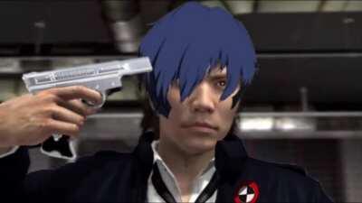 If he’s in blue and a gun pointed to himself how not see it