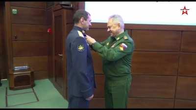 Ru pov: Minister of Defence of the Russian Federation, Sergey Shoigu presented the Order of Courage to the Su-27 pilots who intercepted an American drone over the Black Sea.