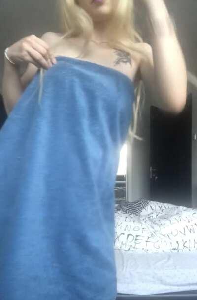 Fancy joining me in the tub? [F]