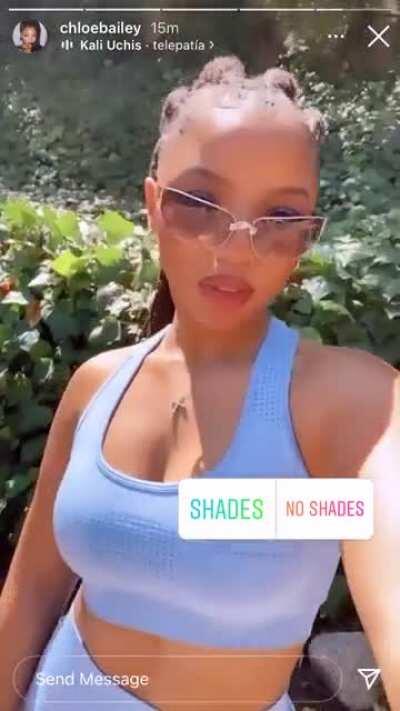 Why is she so damn sexy 🤤😍