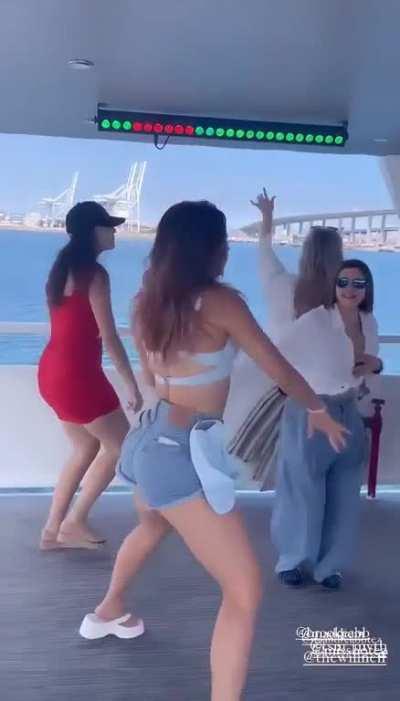 Andrea dancing (enhanced)