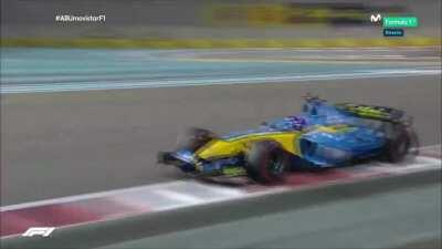 Fernando Alonso in the R25 - 1st hotlap with soft tyres