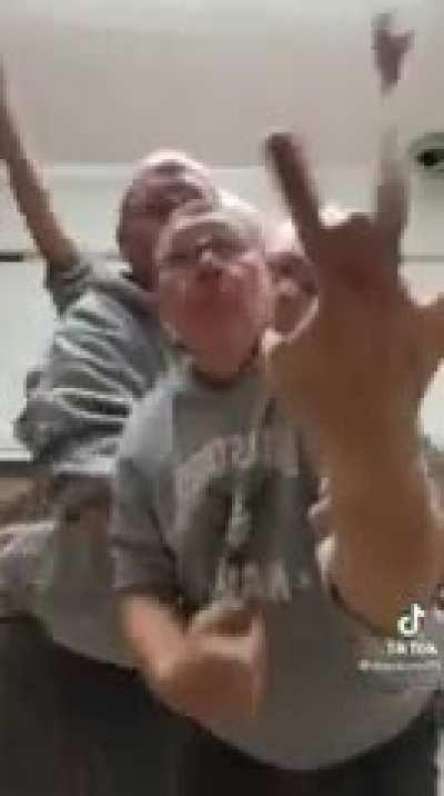 🖕🖕🏻🖕🏼🖕🏽🖕🏾🖕🏿