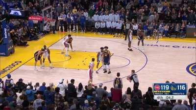 [Highlight] Klay Thompson Hits the 3 to Tie the Game with 1 Second Left