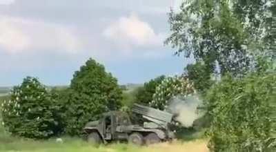 Ukrainian crew flees from malfunctioning Pakistani supplied Grad rocket