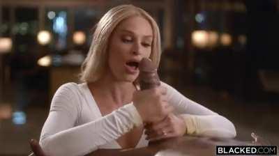 Emma Gets Handy 👋