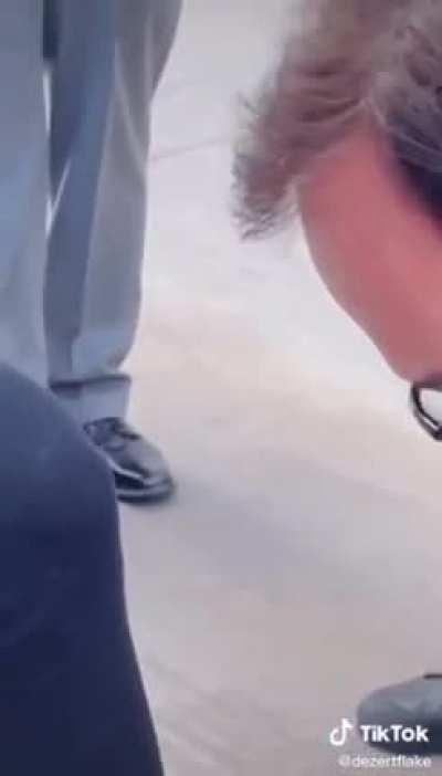 Ulan tarantino ne şanslı herifsin. Hem ayak hem de türbanlı. Kıskandım orospu evladi