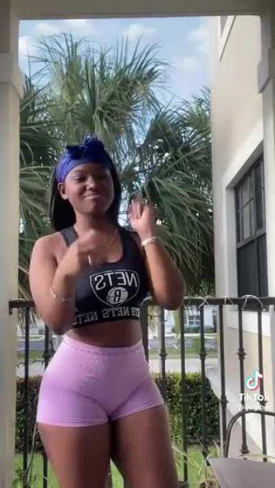 @yogfbae that's a jiggle