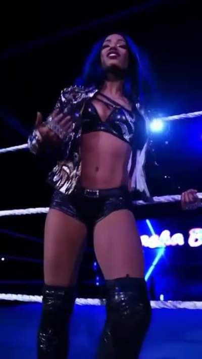 Sasha Banks has the best ring entrance