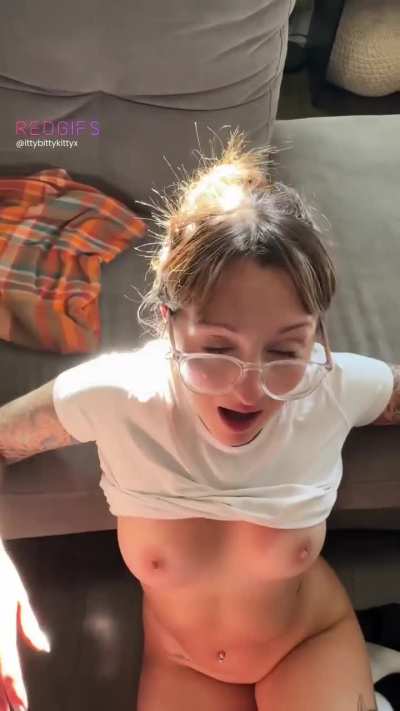 Don't tell anyone but I've been secretly loving throat pies...