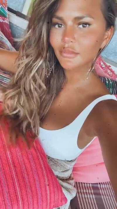 She is so fucking hot