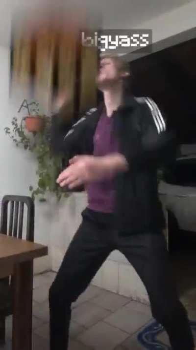 Who tf is this guy? (Mandatory heil spez)