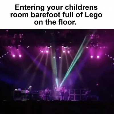 [loud] The pain of the Lego
