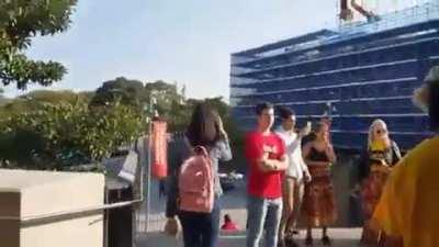 Vamos destruir a minoria barulhenta e salvar o ocidente