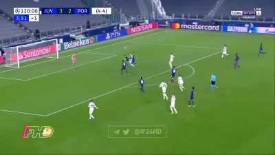 Pepe overhead clearance in the last seconds