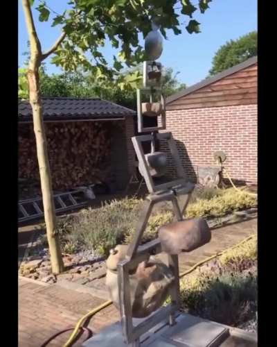 The way this kinetic sculpture balances