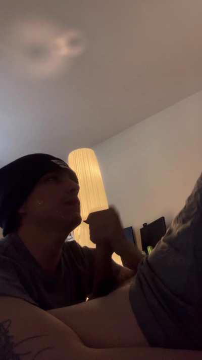 [20] bro let&rsquo;s me suck him as long as I don&rsquo;t tell his gf 