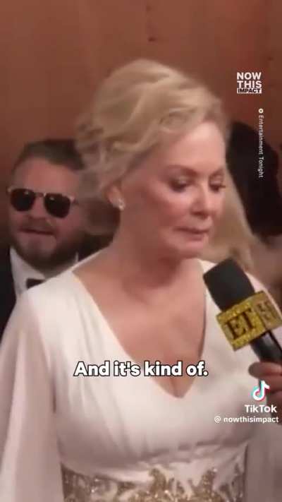 These Stars Wore Anti-ICE Pins to the Golden Globes