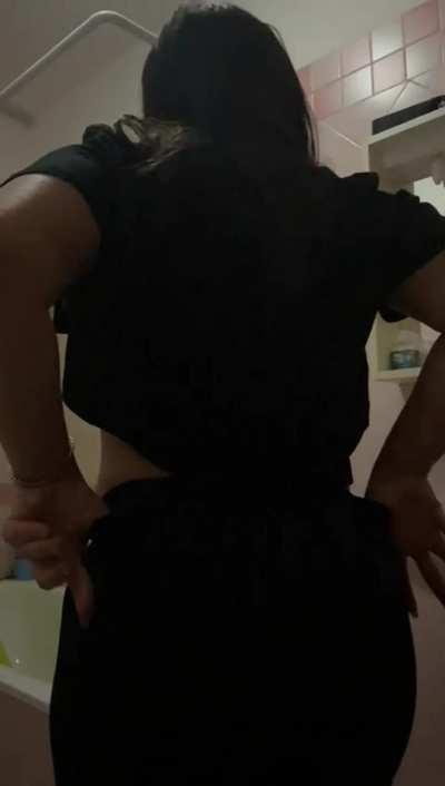 Come kiss this adorable lips